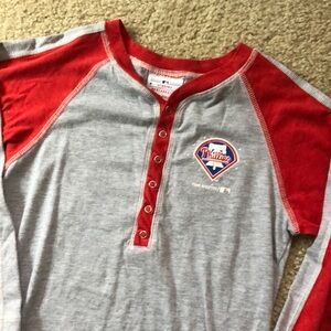 ⚾️ Phillies 3/4 length sleeve tee with logo and tiny rhinestones